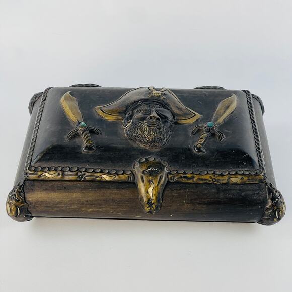 Pirate Wood Chest Box with One Eyed Jack Decor 10 x 7 x 3 1/2” - Picture 2 of 7